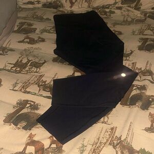 LLL Fast and Free HighRise Tight 25" .New w/out tags. Colour: Black Size: 16